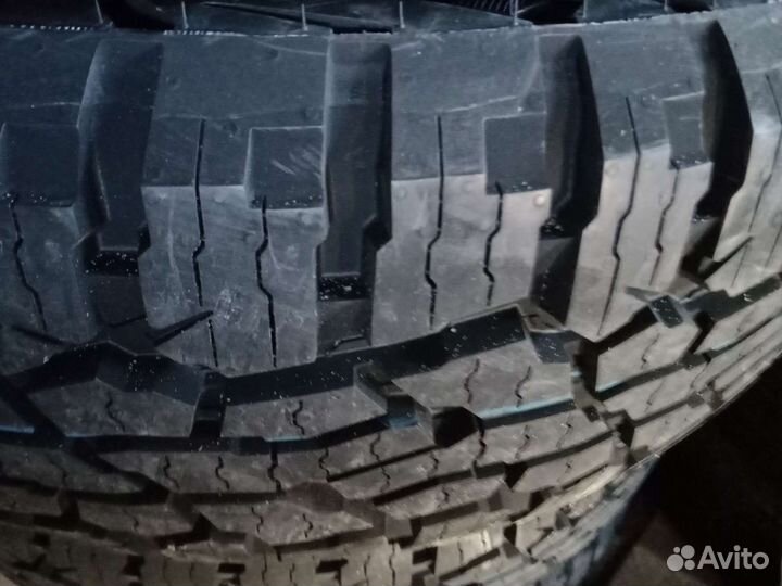 Nokian Tyres Outpost AT 235/70 R16