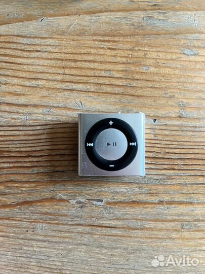 Плеер iPod shuffle 4