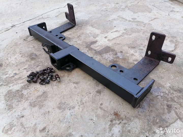 Фаркоп. Сузуки Гранд Витара 3-х дверный