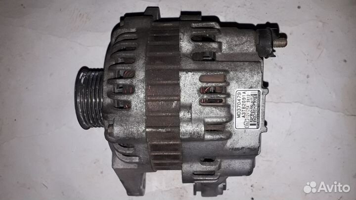 Генератор Mitsubishi Pajero, 6G74 MD370479