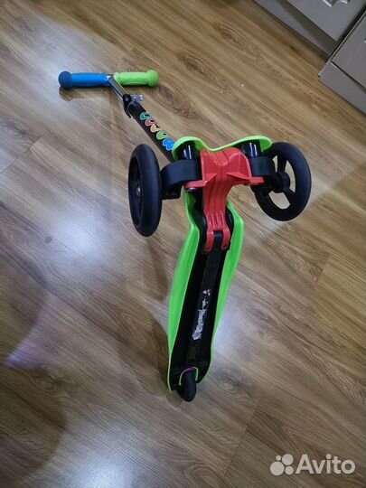 Детский самокат(трёхколёсный) macоо