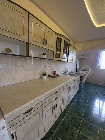 2-к. квартира, 52 м², 2/2 эт.