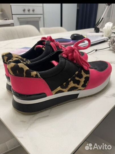 Кроссовки женские michael kors