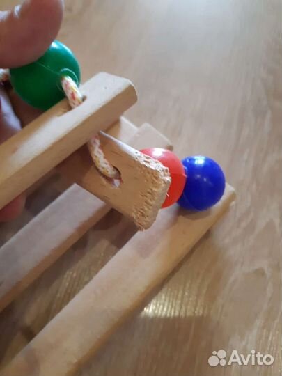 Детская качель подвесная