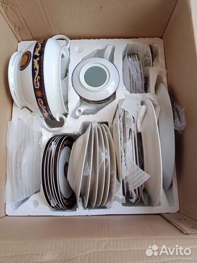 Сервиз от фирмы Орбит.оригинал