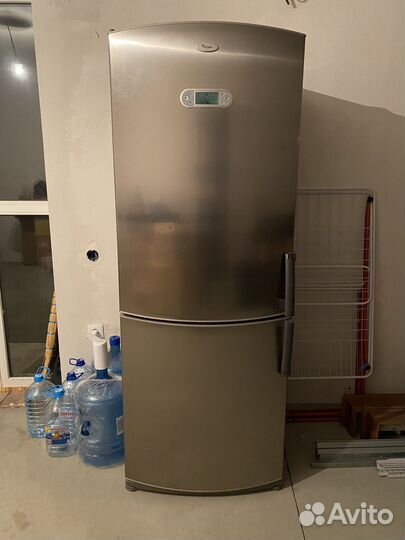 Холодильник whirlpool