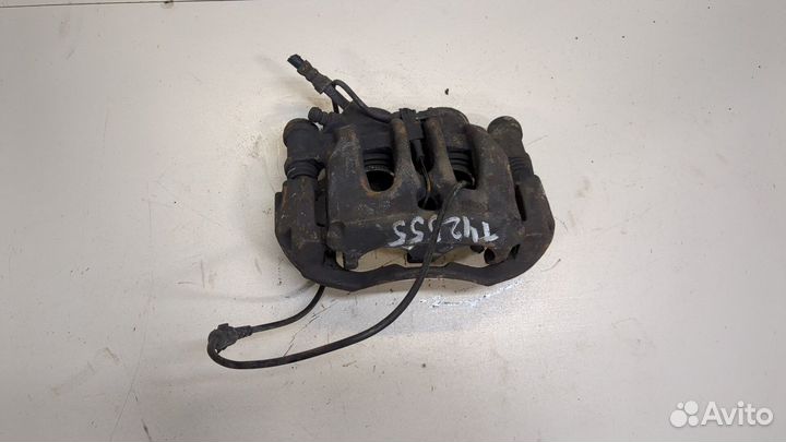 Суппорт Mercedes Sprinter, 2011