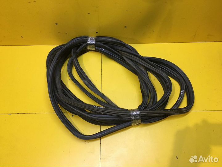 Уплотнитель двери Daewoo Nexia N150 I 2 рест. 2008