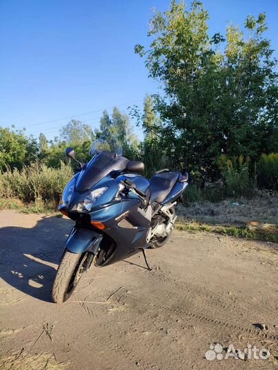 Honda vfr800