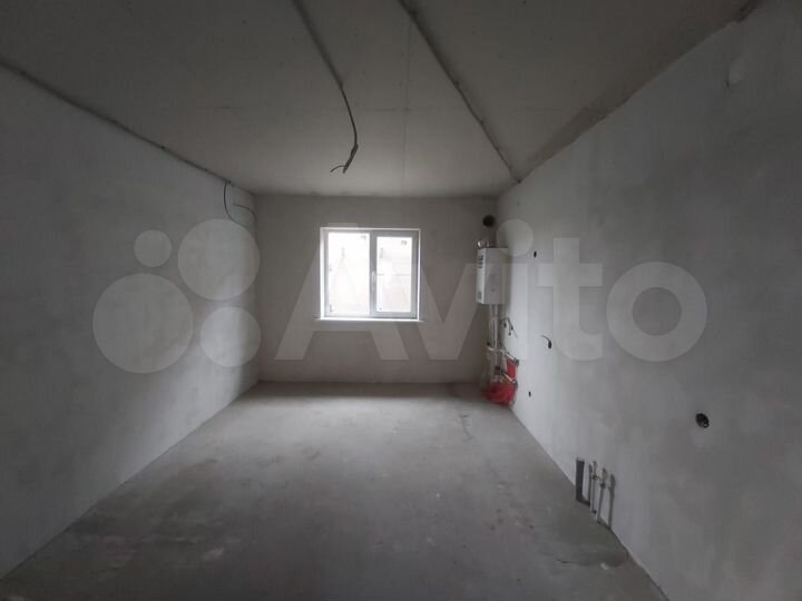 Дом 126 м² на участке 4 сот.