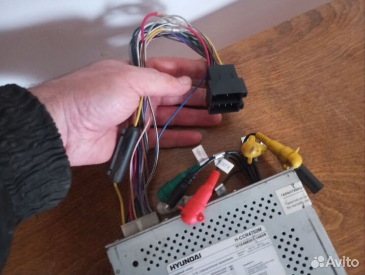 Автомагнитола 1din с выдвижным экраном