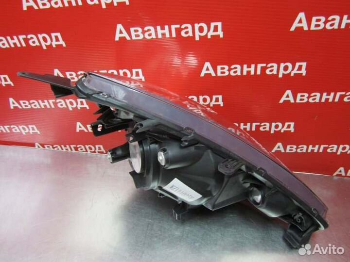 Фара левая Honda Fit GD 01-07