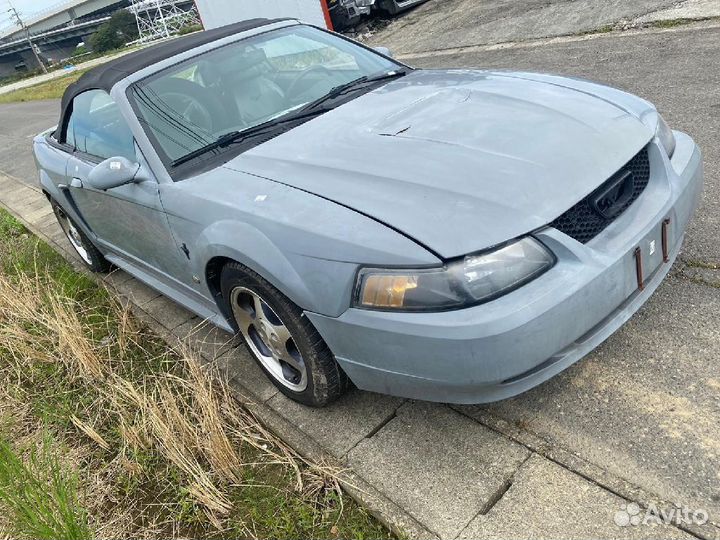 Патрубок радиатора Ford Mustang