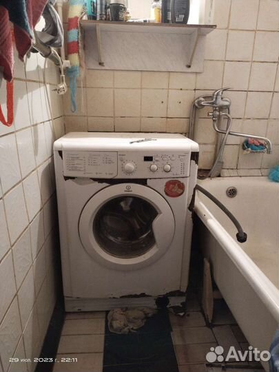 Продам стиральную машину на запчасти