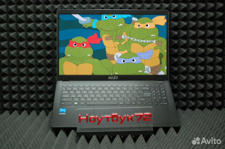 Ноутбук MSI Modern 15 B12M-211RU