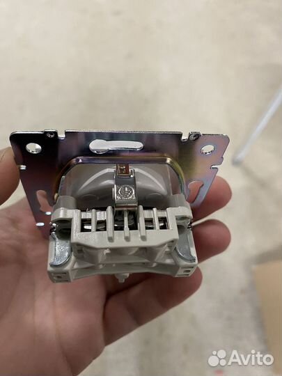 Розетки встраиваемые