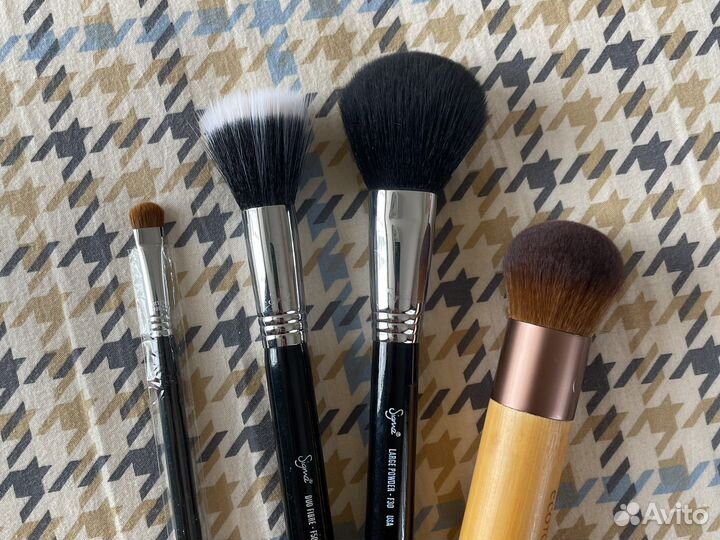 Кисти для макияжа