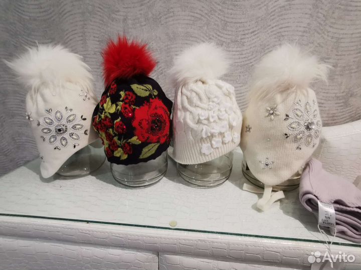 Шапка зимняя новая Ог от 52 до 56 см