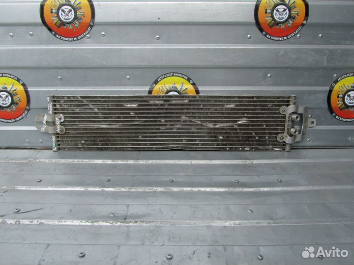 Радиатор охлаждения масла Touareg Cayenne Audi Q7