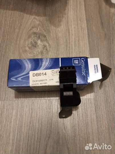 Датчик положения распредвала