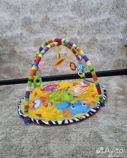 Развивающий коврик