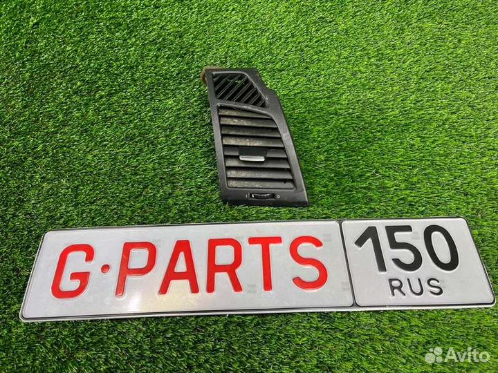 Воздуховод салона правый Bmw 1 E87 N45B16 2006