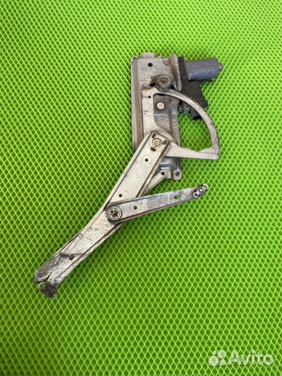 Передний правый стеклоподъемник опель вектра B