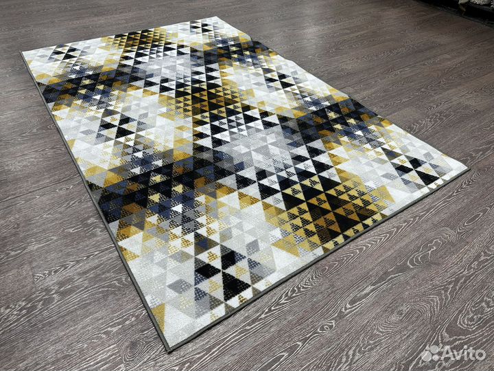 Палас новый 1.5х2.3