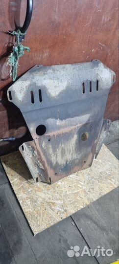 Защита двигателя Renault Logan 1,Sandero 1,Largus