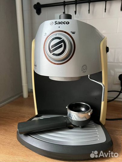 Рожковая кофемашина Saeco Nina Plus Capuccino