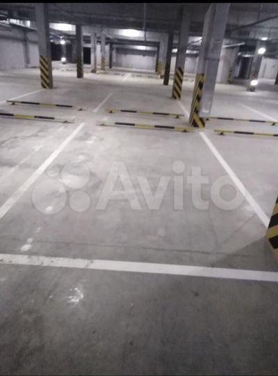 Машиноместо, 19 м²