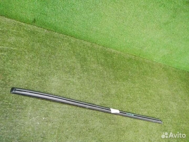 Накладка крыла передняя правая Mercedes G W463 63