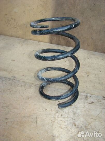 Задние пружины Toyota rav4 05г