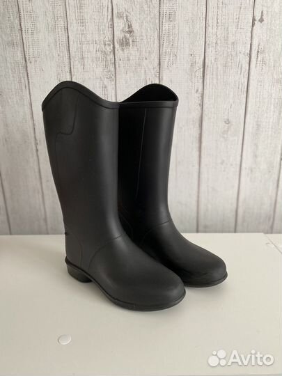 Резиновые сапоги для девочки
