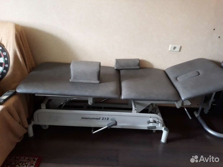 Массажный стол