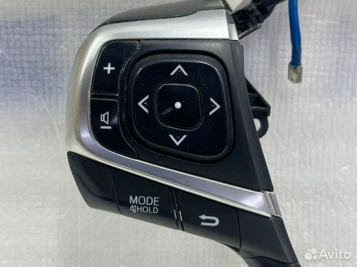 Кнопки на руль Toyota Camry V55 2014-2018