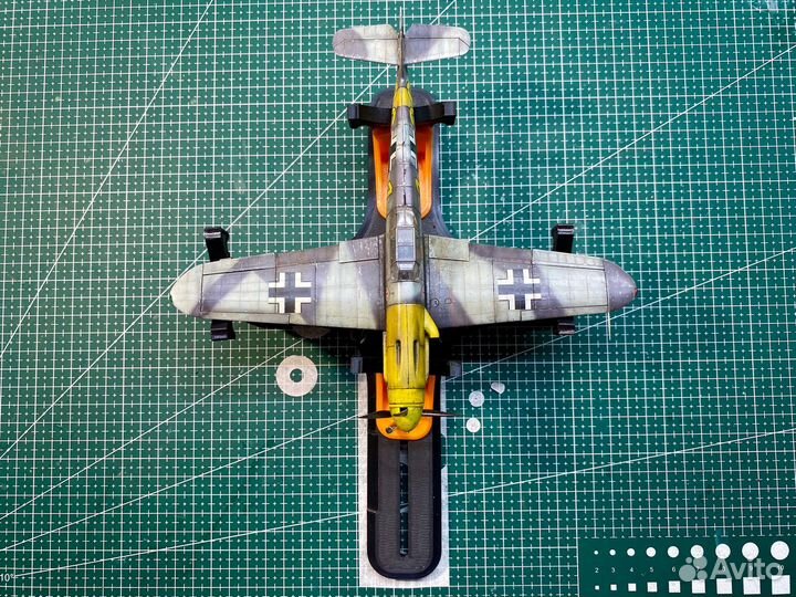 Подставка для сборных моделей