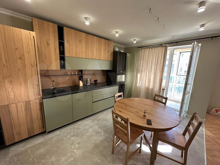 2-к. квартира, 78 м², 7/9 эт.