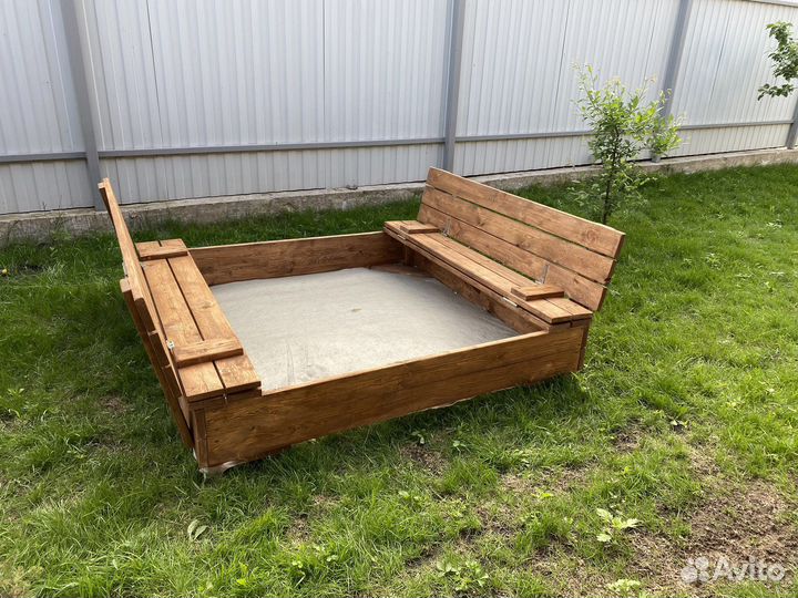 Детская песочница деревянная