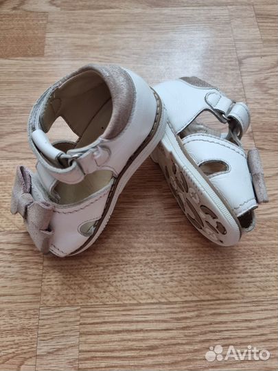 Сандалии tapiboo