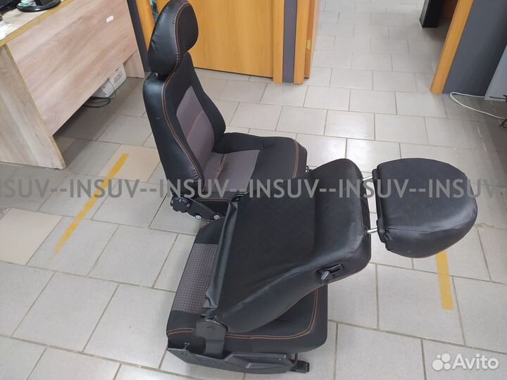 Передние сидения Урбан (кожа+ткань) без обогрева