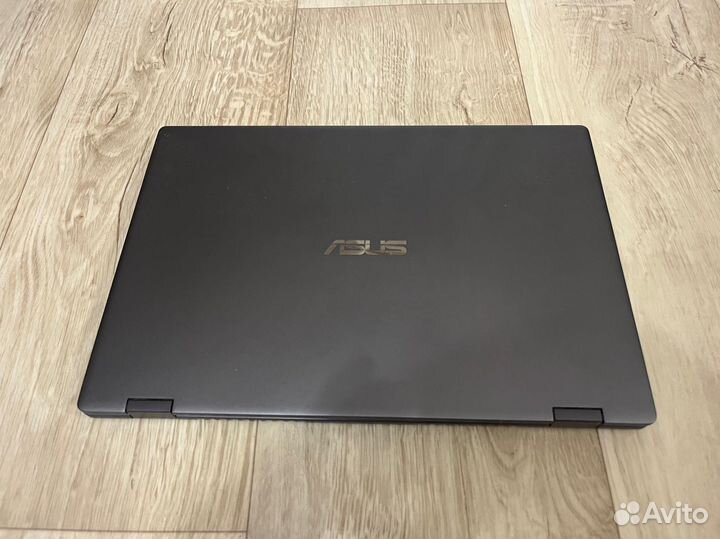 Ноутбук трансформер Asus