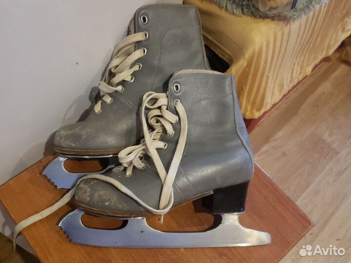 Коньки детские