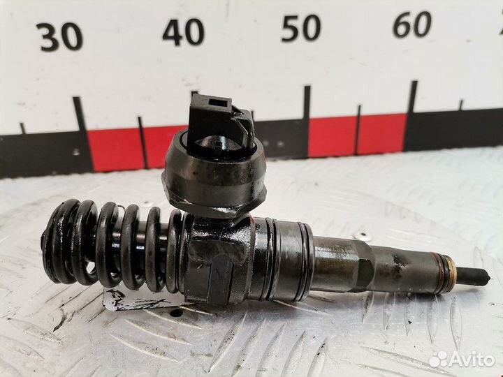 Форсунка дизельная электрическая для Seat Altea