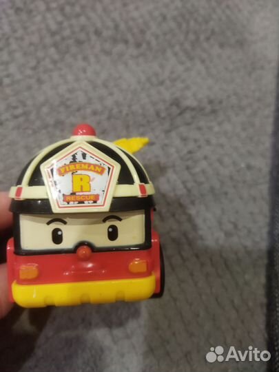 Игрушки робокар поли