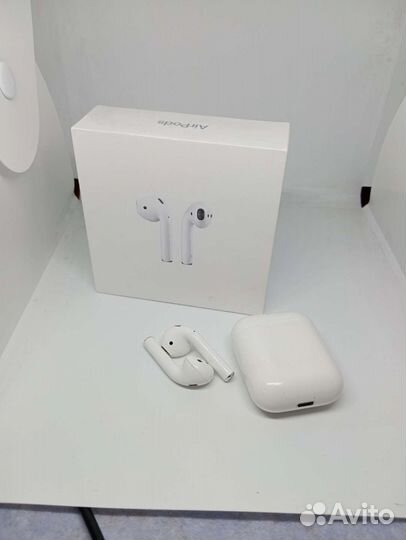 Беспроводные наушники apple airpods 1