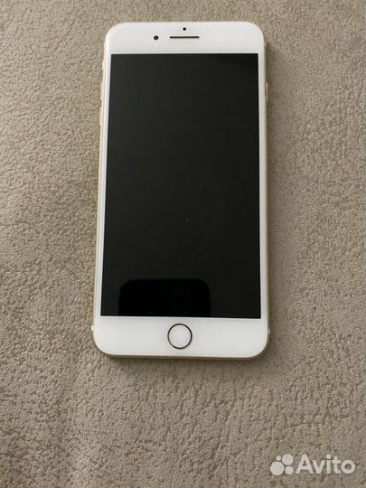 Телефон iPhone
