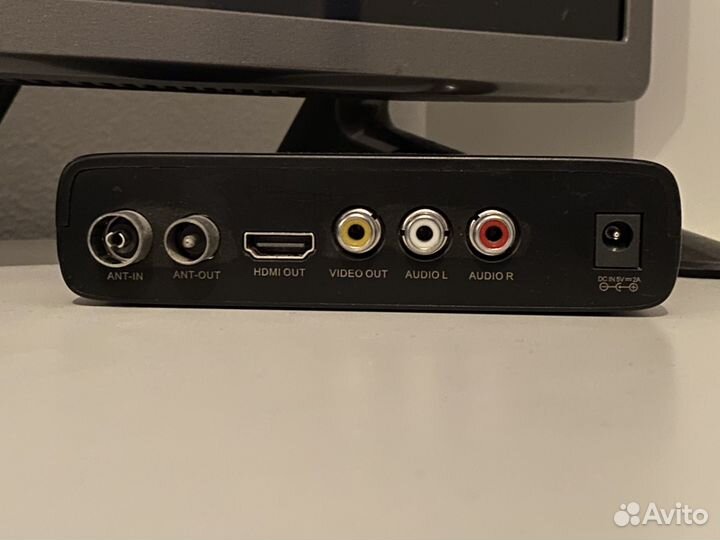 Тв приставка Harper