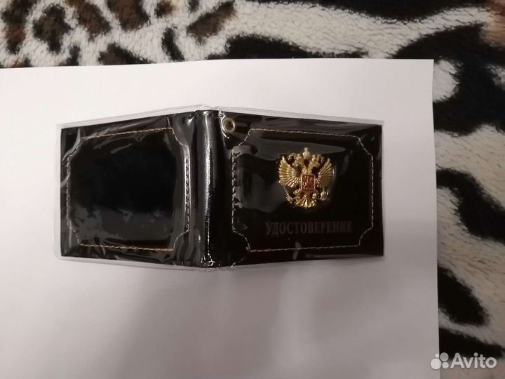 Обложка на служебное удостоверение с гербом