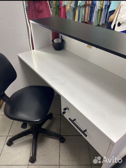 Кресло продавца